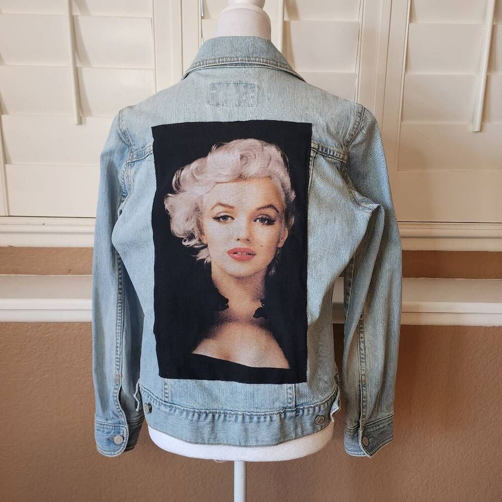 Old Navy Marilyn Monroe Upcycled Denim Jacket Size Large
